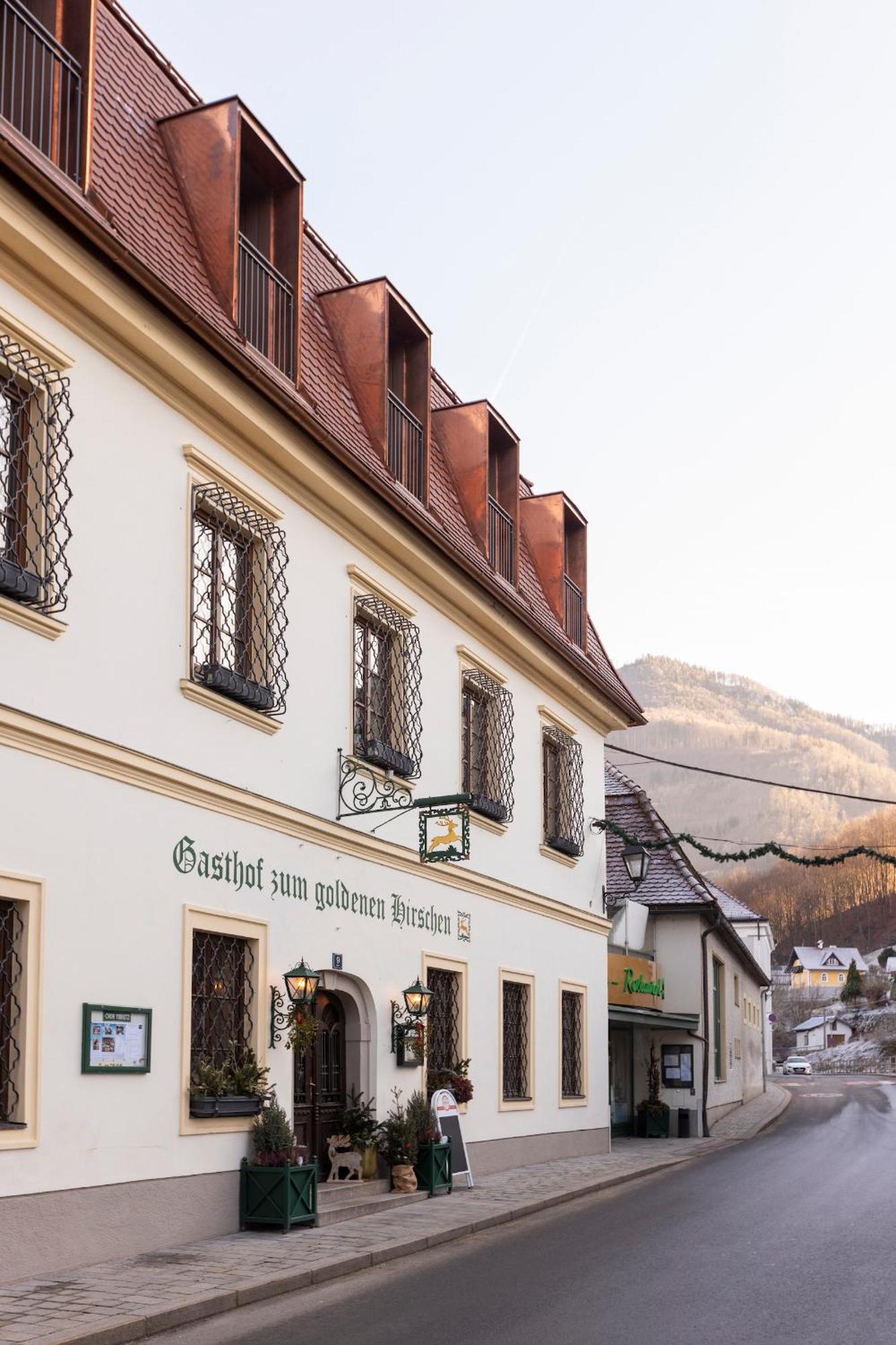 Gasthof Zum Goldenen Hirschen Ybbsitz Exterior foto